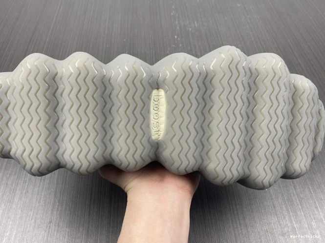 ADIDAS H68033 YEEZY 400 0707
